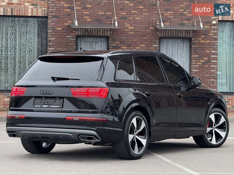 Внедорожник / Кроссовер Audi Q7 2016 в Киеве фото 40 Внедорожник / Кроссовер Audi Q7 2016 в Киеве