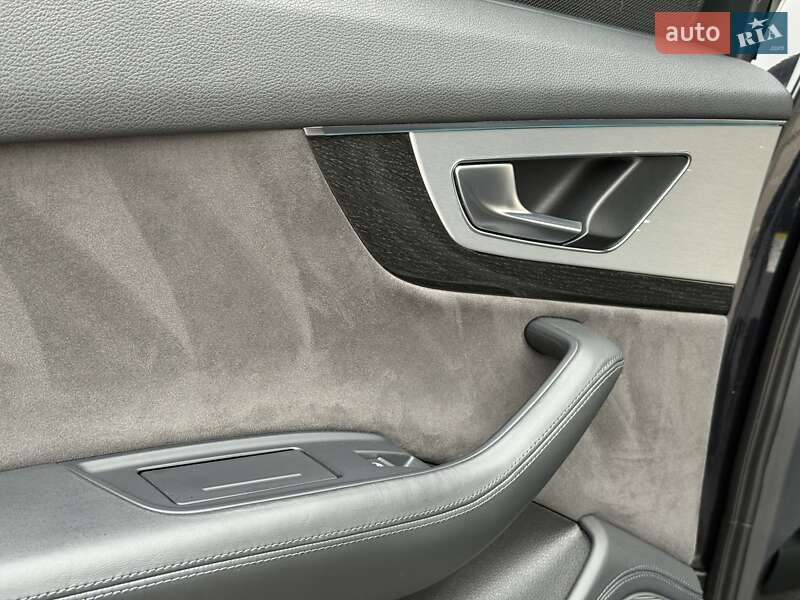 Внедорожник / Кроссовер Audi Q7 2016 в Киеве фото 119 Внедорожник / Кроссовер Audi Q7 2016 в Киеве