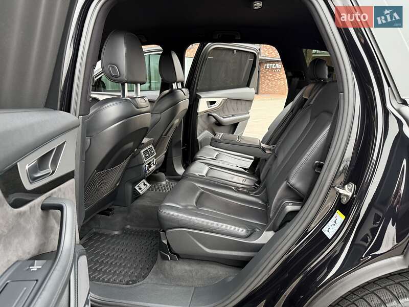 Внедорожник / Кроссовер Audi Q7 2016 в Киеве фото 113 Внедорожник / Кроссовер Audi Q7 2016 в Киеве