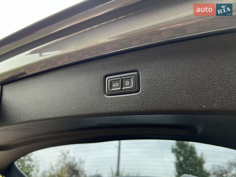 Внедорожник / Кроссовер Audi Q7 2019 в Коломые