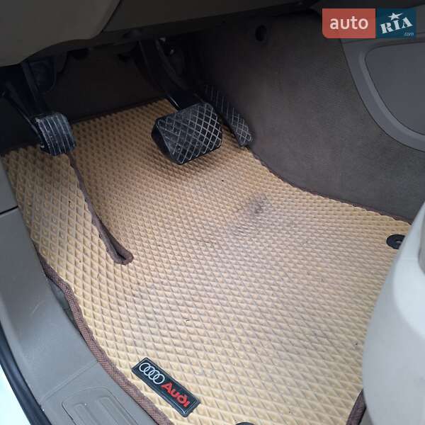 Внедорожник / Кроссовер Audi Q7 2013 в Тернополе