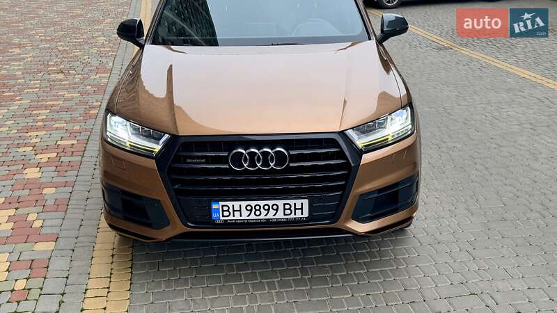Внедорожник / Кроссовер Audi Q7 2017 в Одессе
