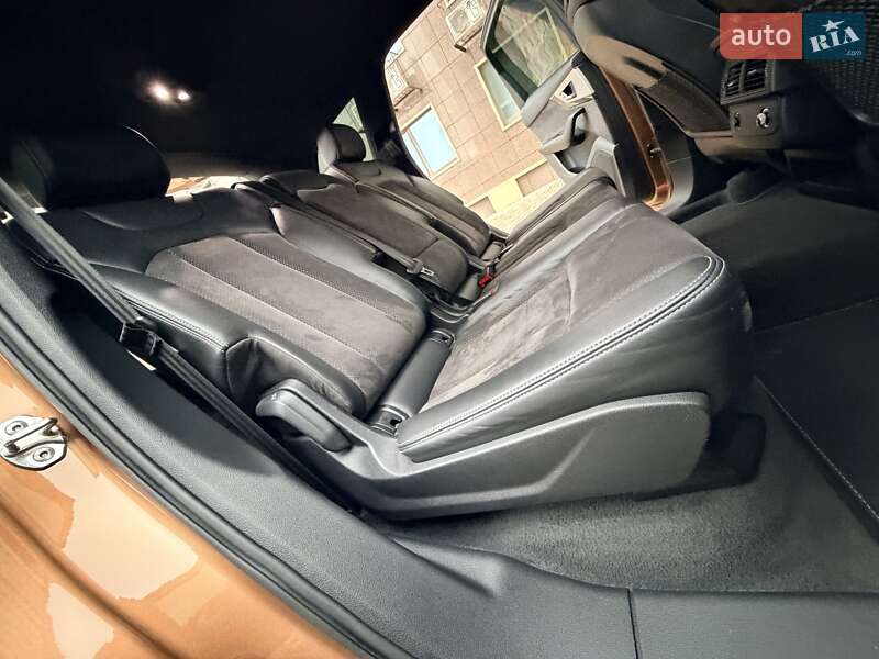 Внедорожник / Кроссовер Audi Q7 2017 в Одессе