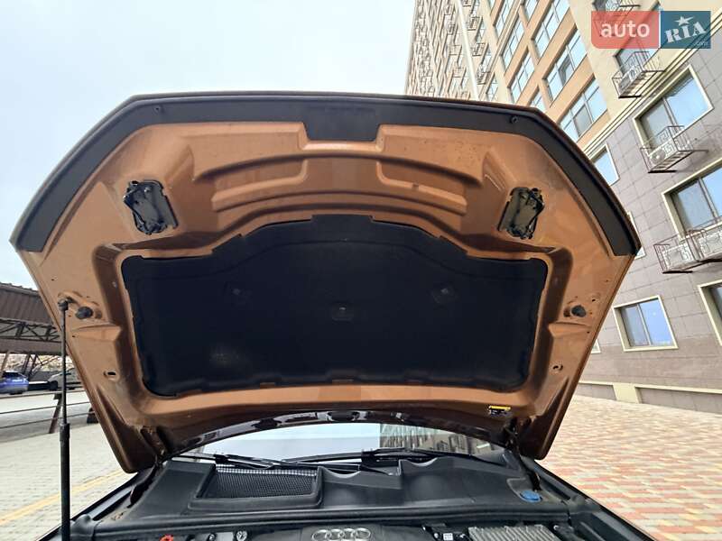 Внедорожник / Кроссовер Audi Q7 2017 в Одессе