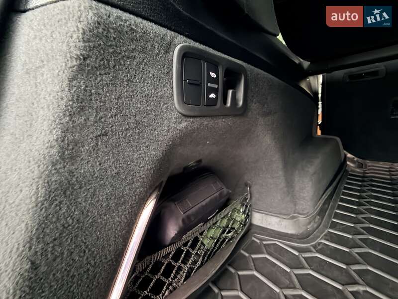 Внедорожник / Кроссовер Audi Q7 2017 в Одессе