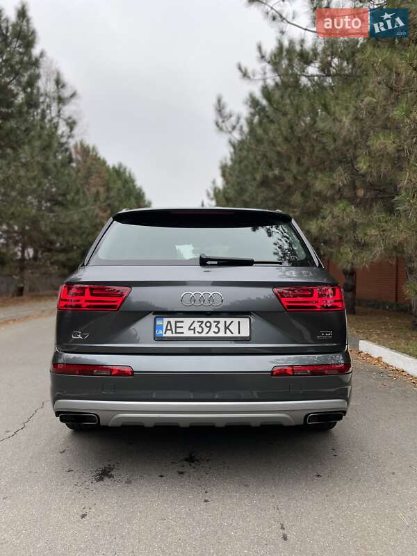 Позашляховик / Кросовер Audi Q7 2016 в Дніпрі фото 7 Позашляховик / Кросовер Audi Q7 2016 в Дніпрі