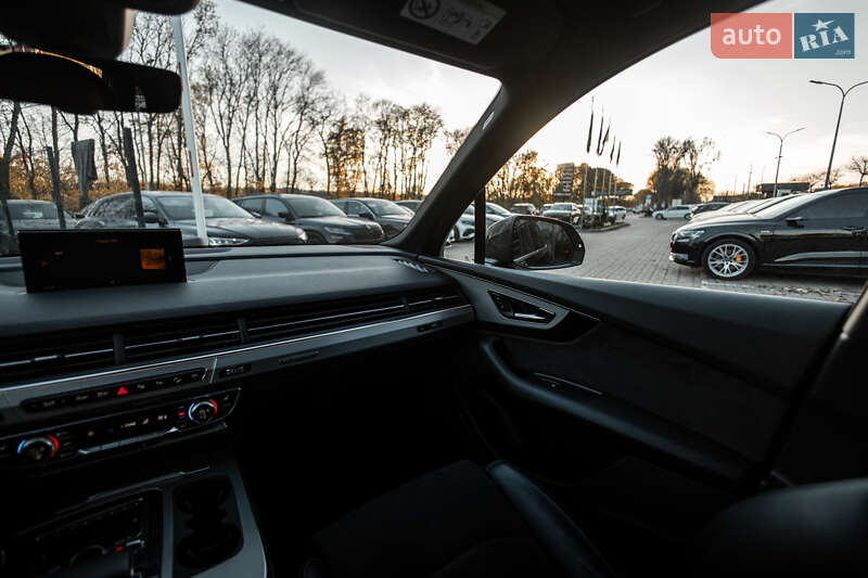 Позашляховик / Кросовер Audi Q7 2017 в Львові фото 25 Позашляховик / Кросовер Audi Q7 2017 в Львові