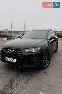 Внедорожник / Кроссовер Audi Q7 2017 в Киеве