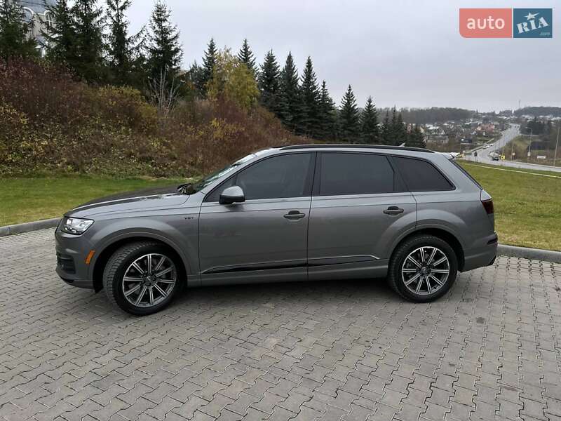 Внедорожник / Кроссовер Audi Q7 2017 в Тернополе