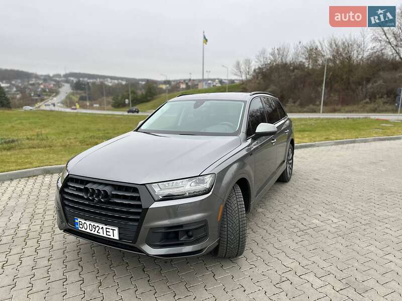 Внедорожник / Кроссовер Audi Q7 2017 в Тернополе