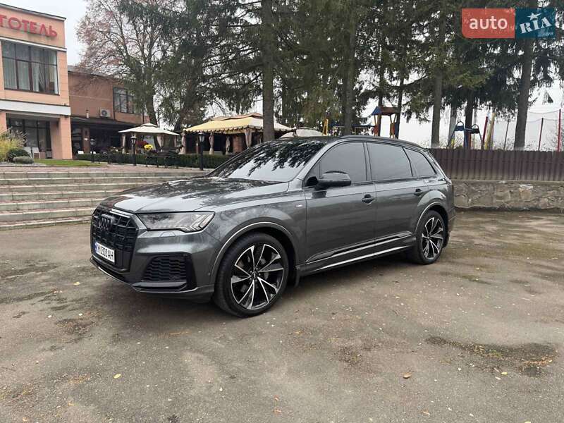 Внедорожник / Кроссовер Audi Q7 2020 в Звягеле фото 37 Внедорожник / Кроссовер Audi Q7 2020 в Звягеле