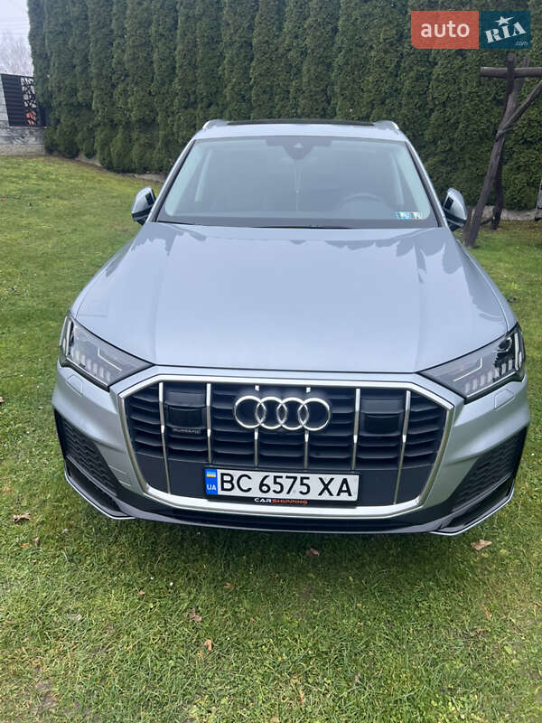 Позашляховик / Кросовер Audi Q7 2023 в Шегинях
