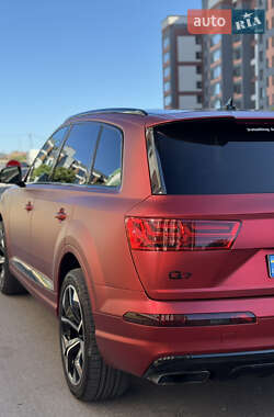 Внедорожник / Кроссовер Audi Q7 2018 в Киеве