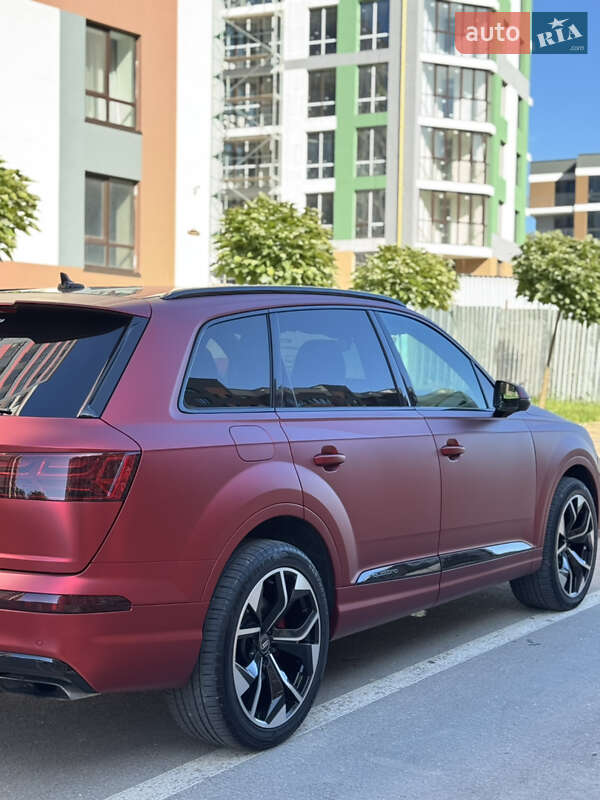 Позашляховик / Кросовер Audi Q7 2018 в Києві фото 18 Позашляховик / Кросовер Audi Q7 2018 в Києві