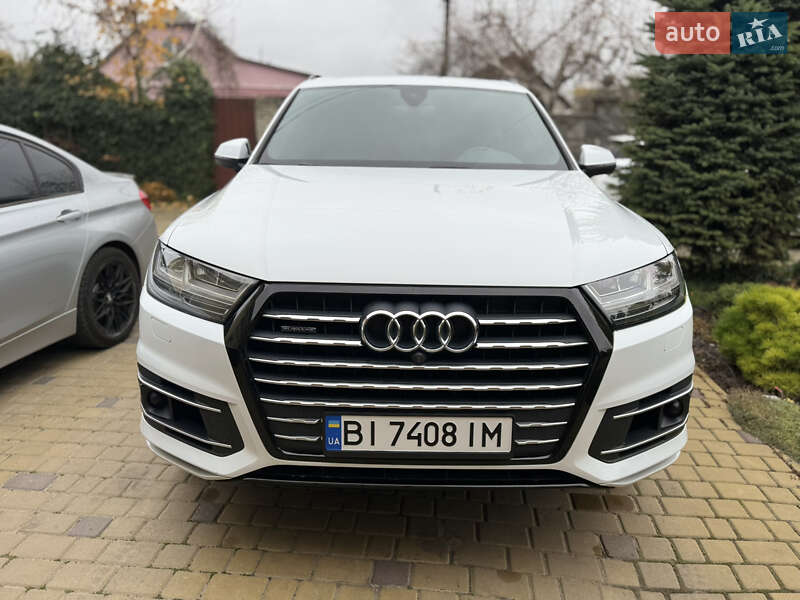 Позашляховик / Кросовер Audi Q7 2016 в Кременчуці фото 8 Позашляховик / Кросовер Audi Q7 2016 в Кременчуці
