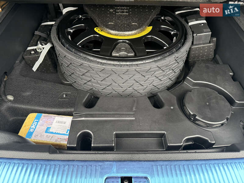 Внедорожник / Кроссовер Audi Q7 2023 в Днепре