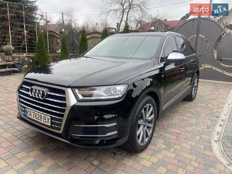 Позашляховик / Кросовер Audi Q7 2017 в Тернополі
