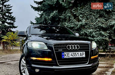 Внедорожник / Кроссовер Audi Q7 2007 в Днепре