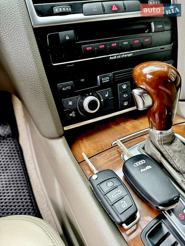 Позашляховик / Кросовер Audi Q7 2007 в Дніпрі