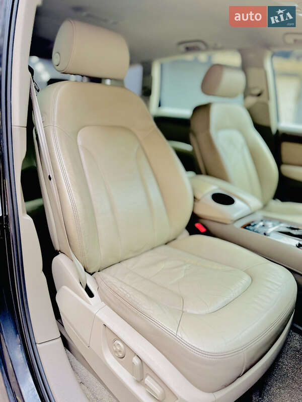 Позашляховик / Кросовер Audi Q7 2007 в Дніпрі
