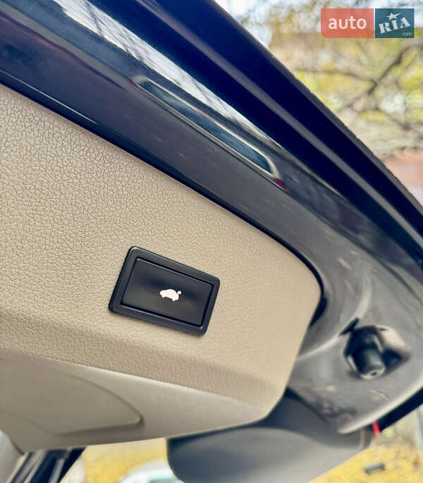 Позашляховик / Кросовер Audi Q7 2007 в Дніпрі