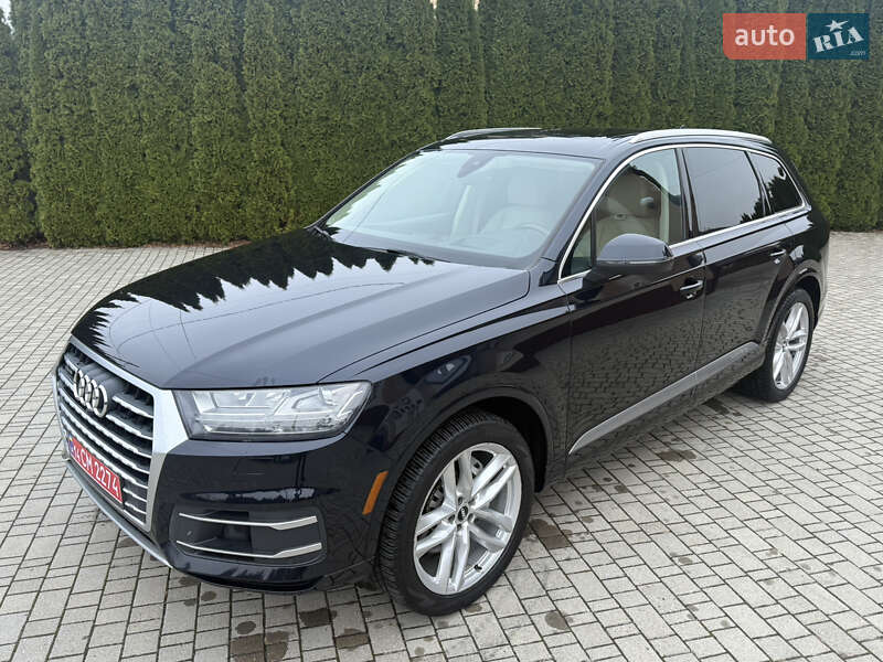 Позашляховик / Кросовер Audi Q7 2017 в Львові