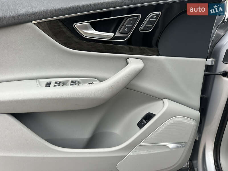 Внедорожник / Кроссовер Audi Q7 2019 в Белой Церкви