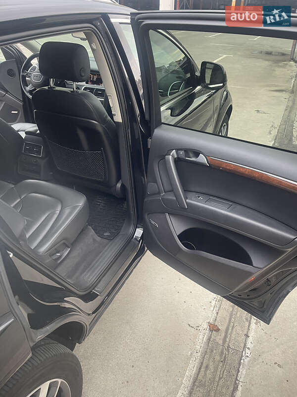 Внедорожник / Кроссовер Audi Q7 2012 в Киеве фото 19 Внедорожник / Кроссовер Audi Q7 2012 в Киеве