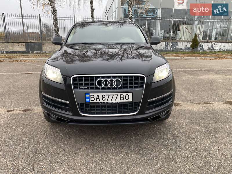 Позашляховик / Кросовер Audi Q7 2013 в Кропивницькому фото 35 Позашляховик / Кросовер Audi Q7 2013 в Кропивницькому