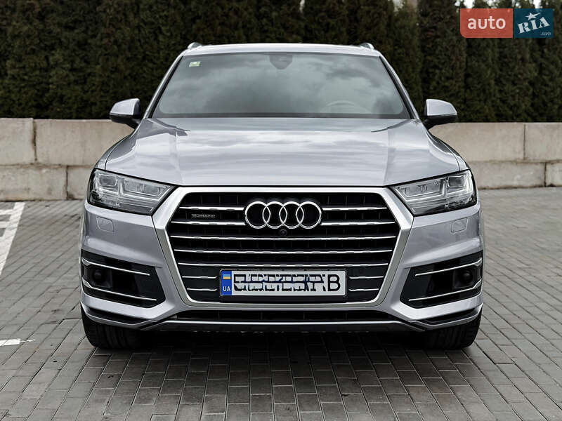 Внедорожник / Кроссовер Audi Q7 2018 в Ровно фото 2 Внедорожник / Кроссовер Audi Q7 2018 в Ровно