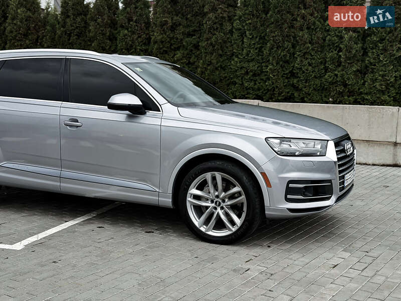 Внедорожник / Кроссовер Audi Q7 2018 в Ровно фото 8 Внедорожник / Кроссовер Audi Q7 2018 в Ровно