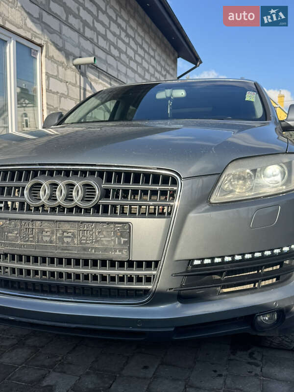 Внедорожник / Кроссовер Audi Q7 2007 в Львове