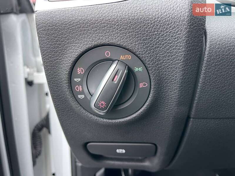Позашляховик / Кросовер Audi Q7 2015 в Києві фото 17 Позашляховик / Кросовер Audi Q7 2015 в Києві