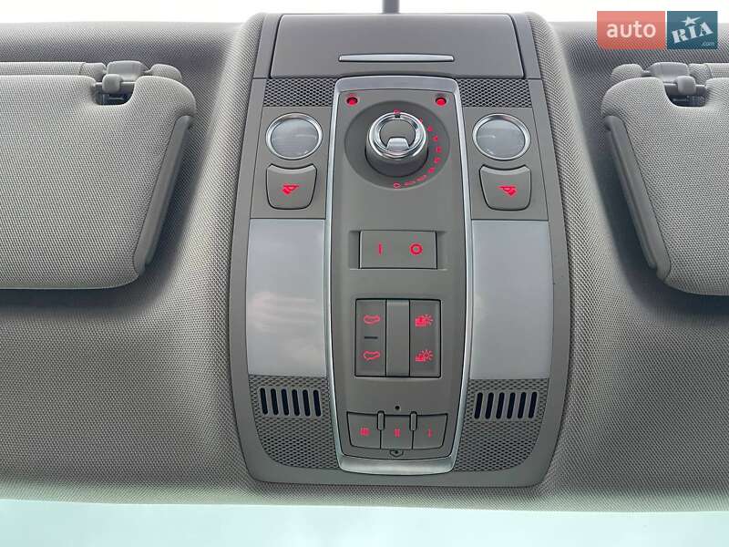 Позашляховик / Кросовер Audi Q7 2015 в Києві фото 28 Позашляховик / Кросовер Audi Q7 2015 в Києві