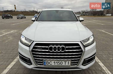 Позашляховик / Кросовер Audi Q7 2017 в Києві