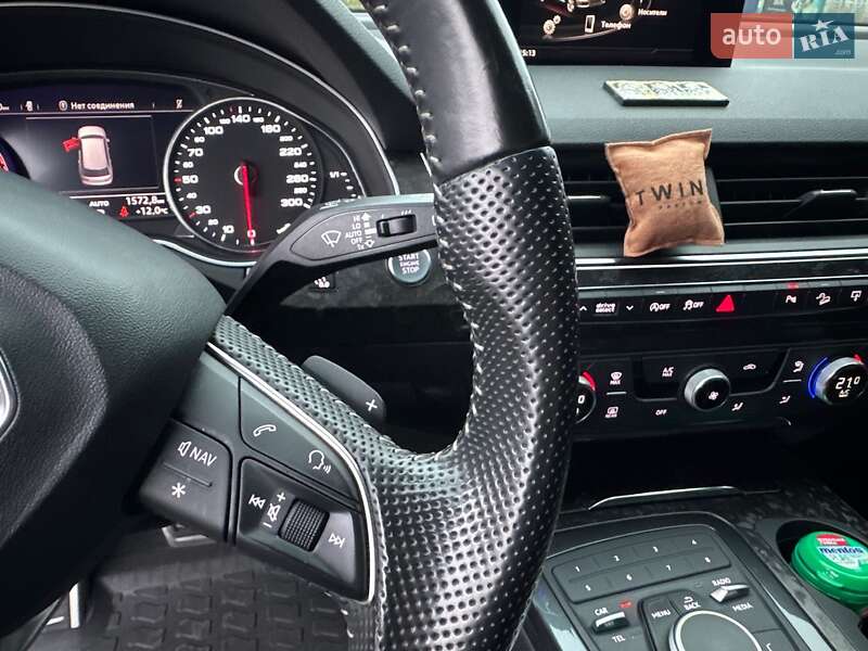 Позашляховик / Кросовер Audi Q7 2016 в Києві фото 38 Позашляховик / Кросовер Audi Q7 2016 в Києві