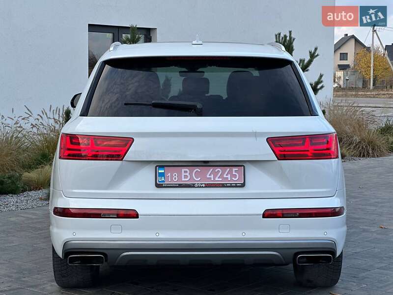 Позашляховик / Кросовер Audi Q7 2016 в Луцьку фото 5 Позашляховик / Кросовер Audi Q7 2016 в Луцьку
