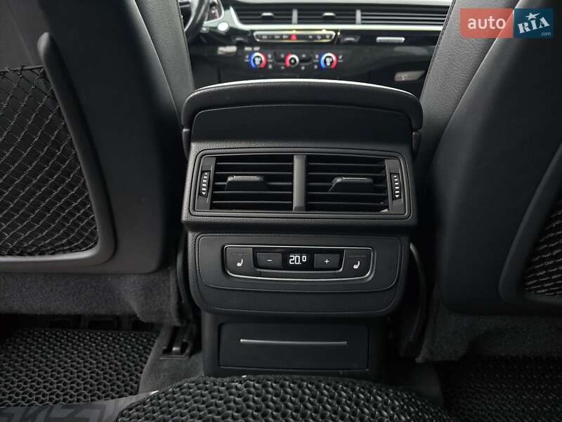 Позашляховик / Кросовер Audi Q7 2016 в Хмельницькому