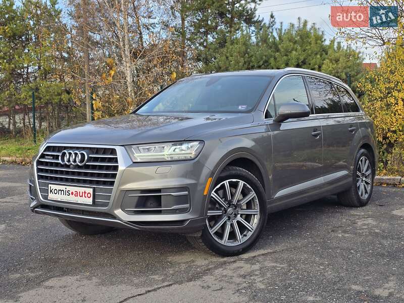 Позашляховик / Кросовер Audi Q7 2016 в Хмельницькому
