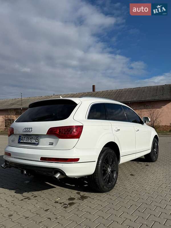 Внедорожник / Кроссовер Audi Q7 2010 в Косове