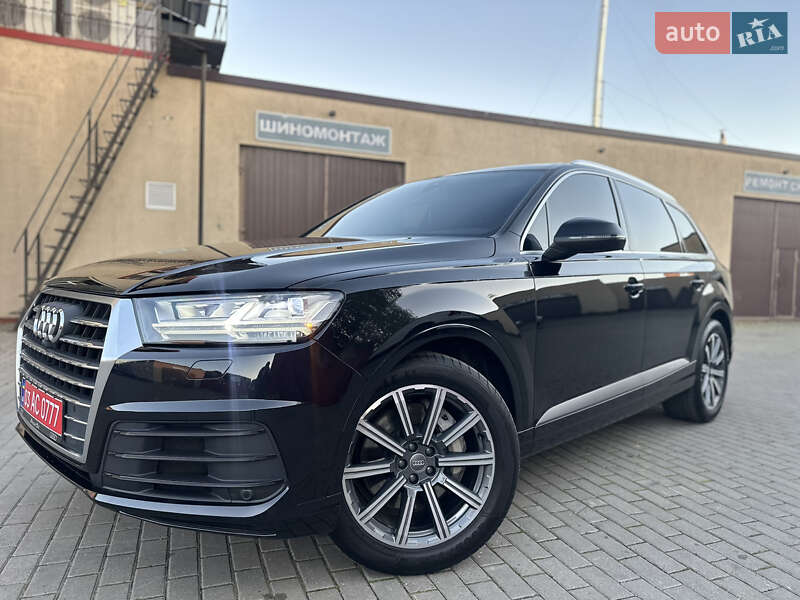 Внедорожник / Кроссовер Audi Q7 2016 в Владимире