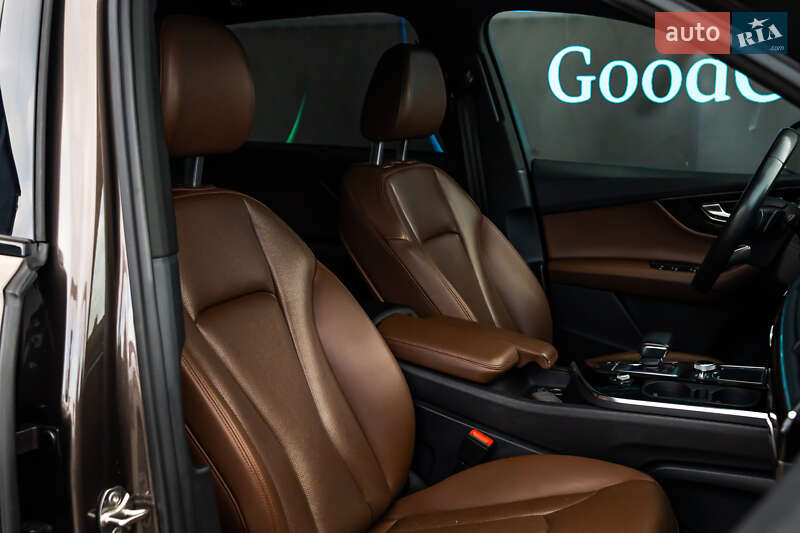 Позашляховик / Кросовер Audi Q7 2017 в Луцьку