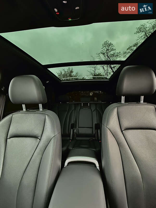 Позашляховик / Кросовер Audi Q7 2021 в Києві