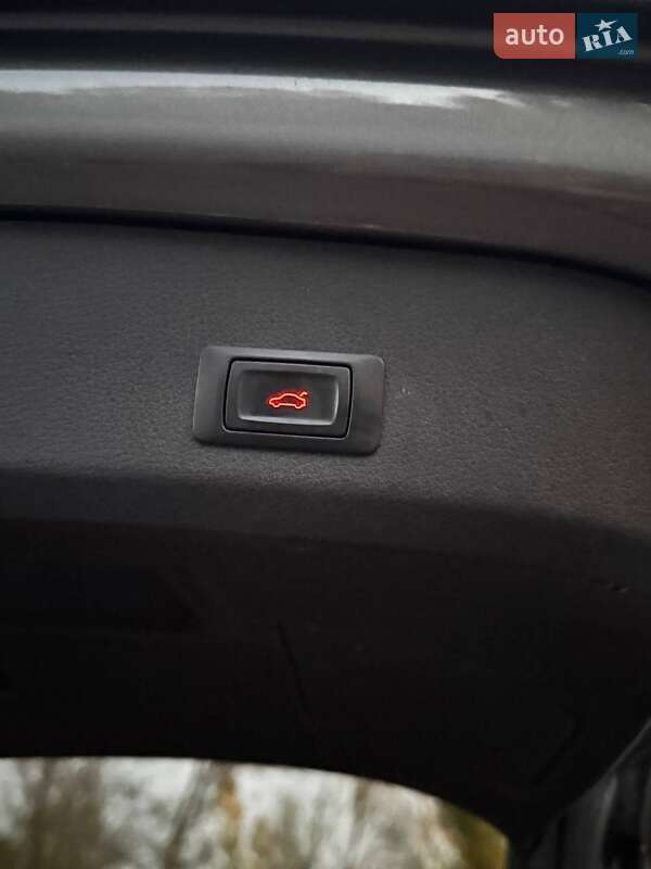 Внедорожник / Кроссовер Audi Q7 2013 в Запорожье