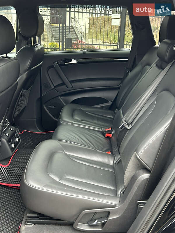 Позашляховик / Кросовер Audi Q7 2015 в Прилуках фото 20 Позашляховик / Кросовер Audi Q7 2015 в Прилуках