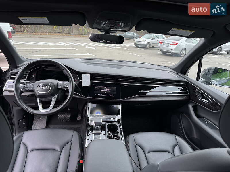 Внедорожник / Кроссовер Audi Q7 2021 в Киеве фото 12 Внедорожник / Кроссовер Audi Q7 2021 в Киеве