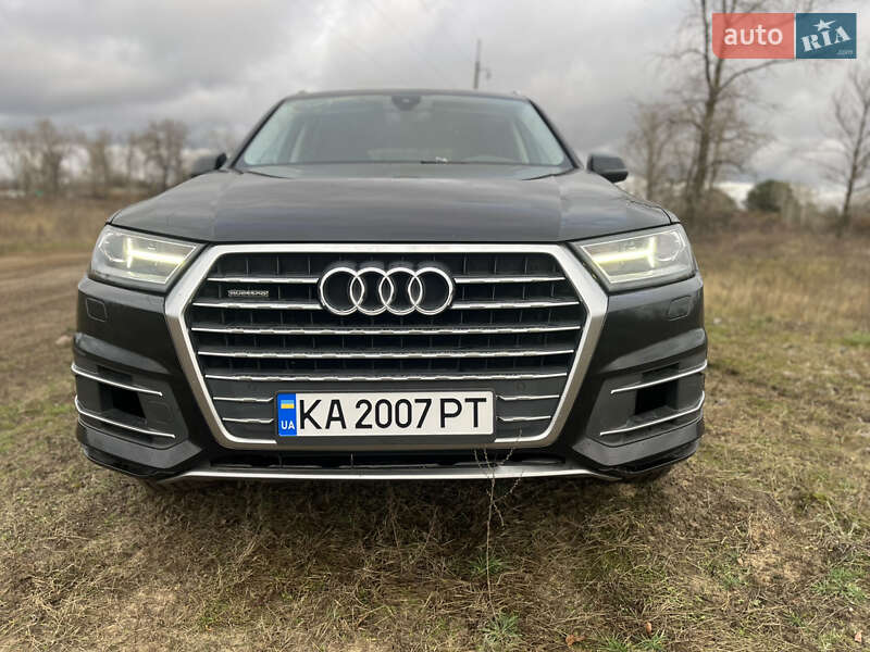 Audi Q7 2017