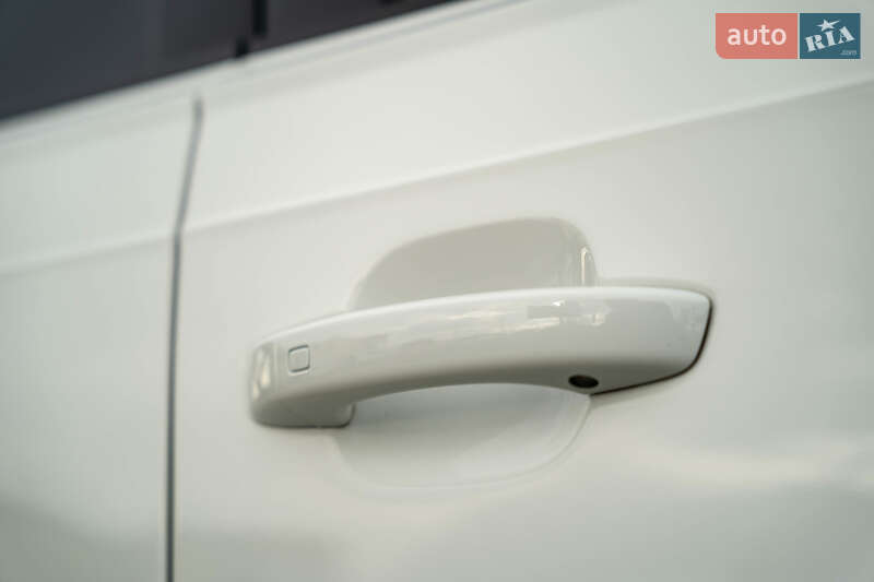 Позашляховик / Кросовер Audi Q7 2020 в Чернівцях