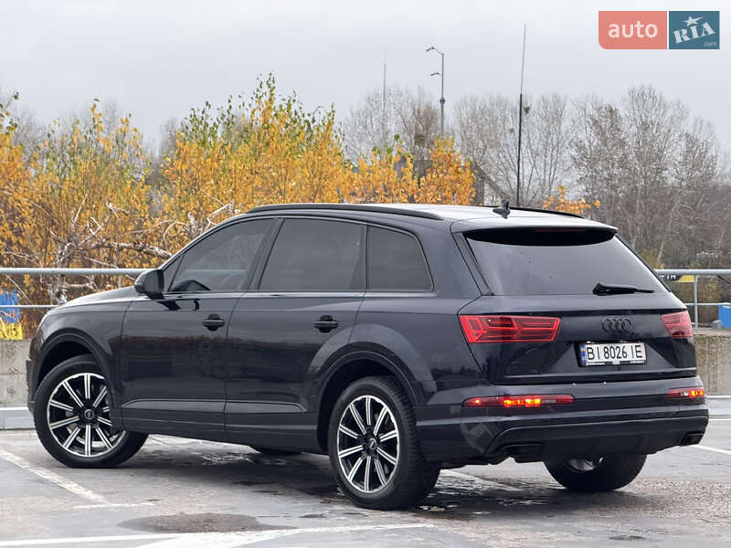 Позашляховик / Кросовер Audi Q7 2017 в Києві фото 6 Позашляховик / Кросовер Audi Q7 2017 в Києві