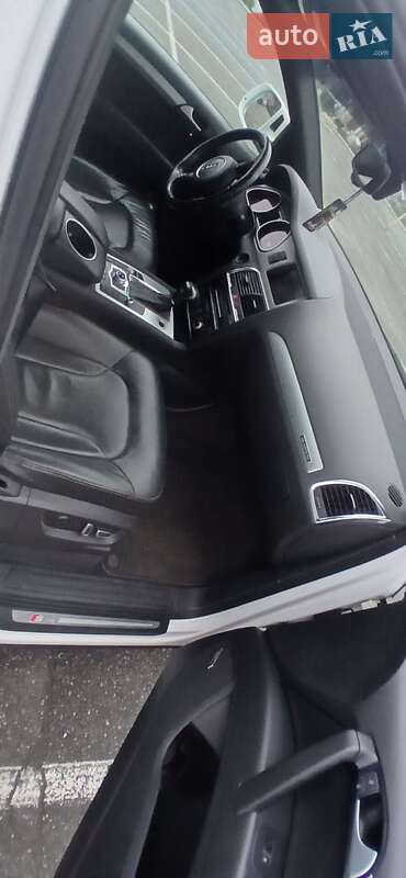 Позашляховик / Кросовер Audi Q7 2015 в Броварах